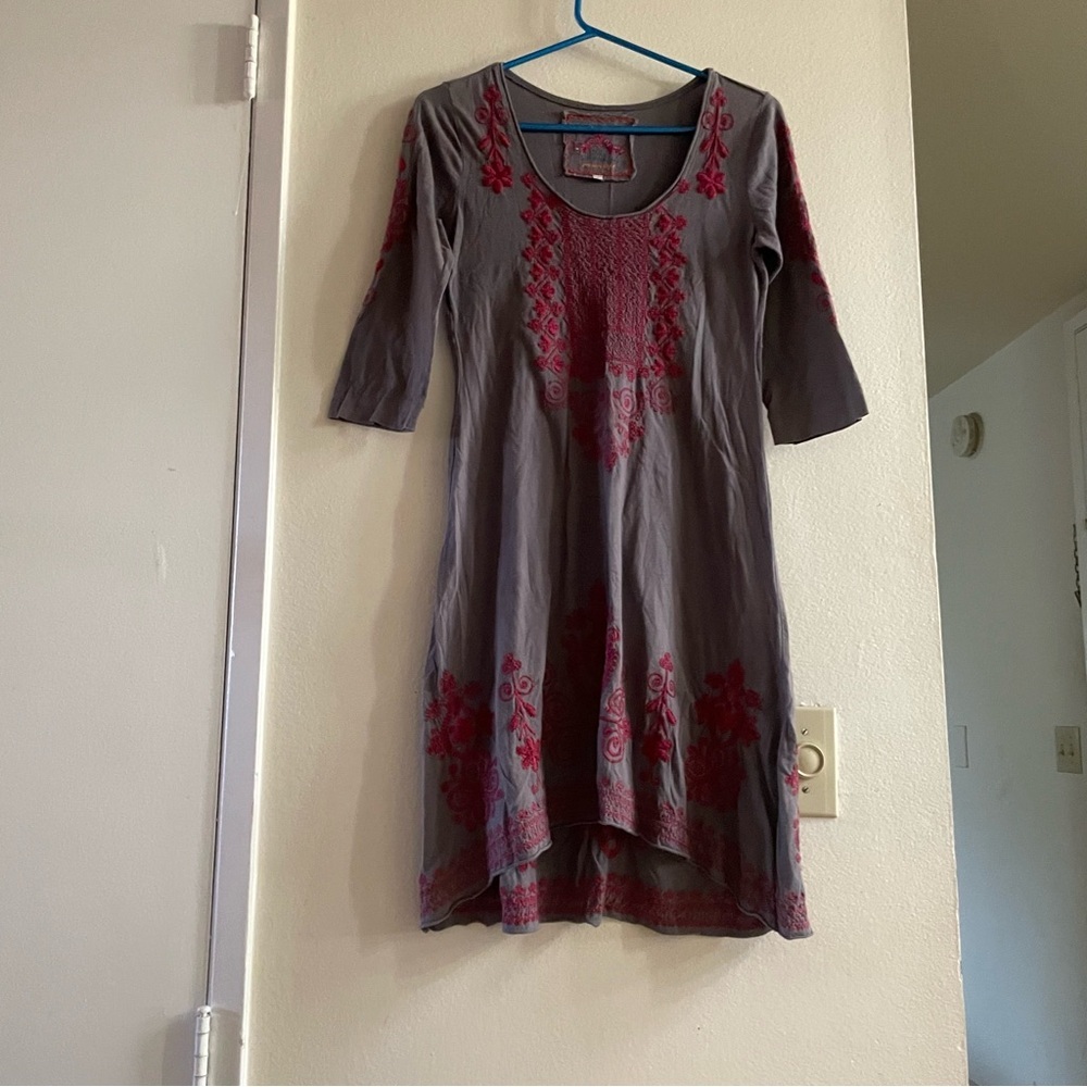 JW La Gray and Red Women's Dress size small